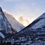 montañas nevadas al atardecer turbal Carbajal